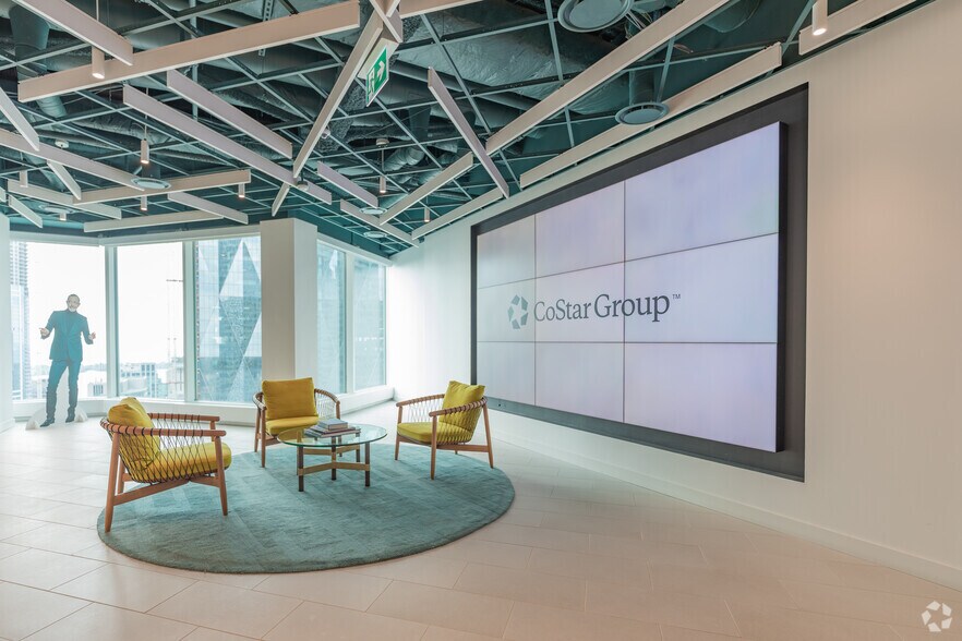 More Photos Of 181 Bay St, Toronto Office For Lease