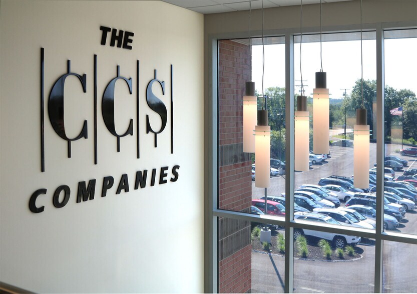More Photos Of 725 Canton St, Norwood Office For Lease