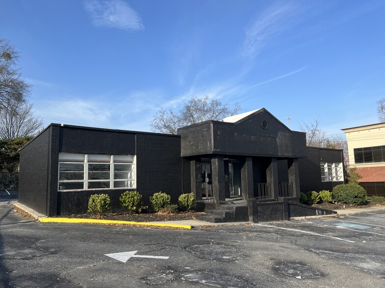 Primary Photo Of 1916 Piedmont Rd NE, Atlanta Office For Sale