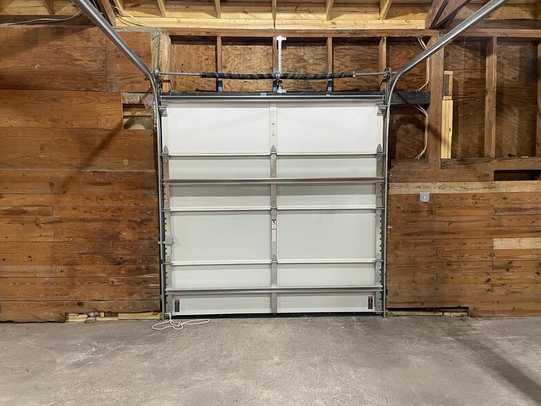 More Photos Of 3310 Fields St, Farmville Warehouse For Lease