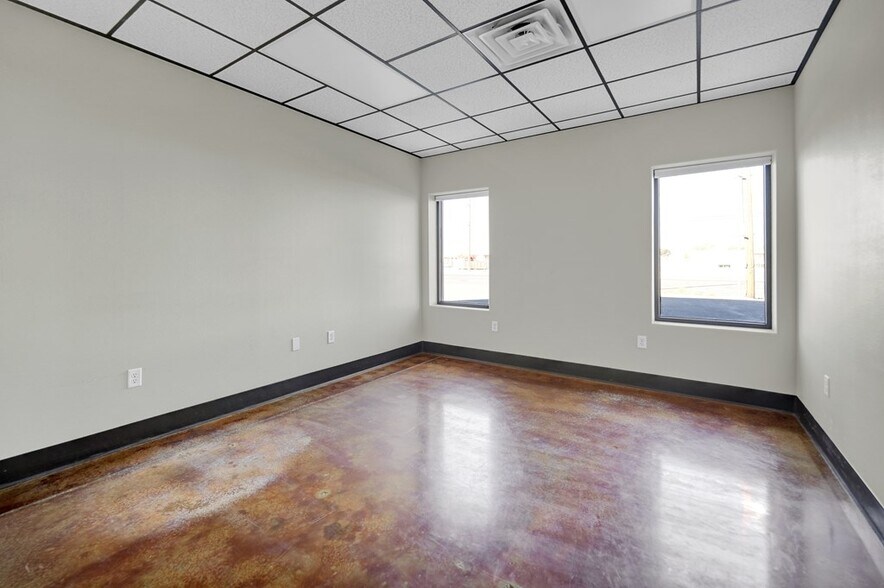 More Photos Of 2466 N FM 1936, Odessa Warehouse For Sale