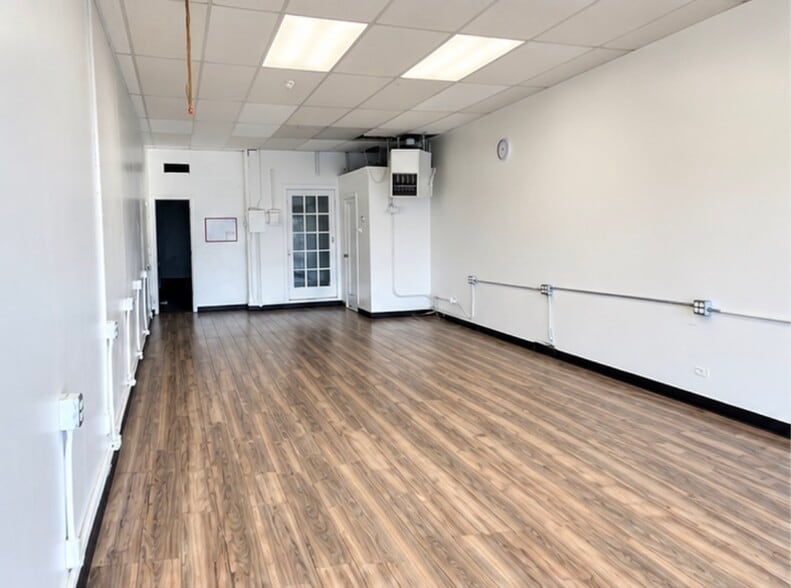 Primary Photo Of 1422-1442 Poplar St, Denver Storefront Retail Office For Lease