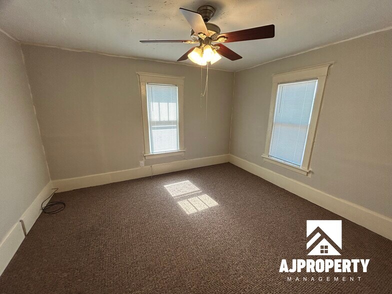 More Photos Of 1118 W 8th St, Sioux Falls Multifamily For Sale