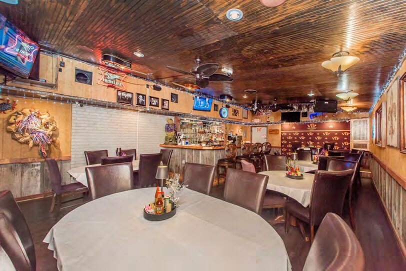 More Photos Of 7310 Highway 182 E, Morgan City General Retail For Sale