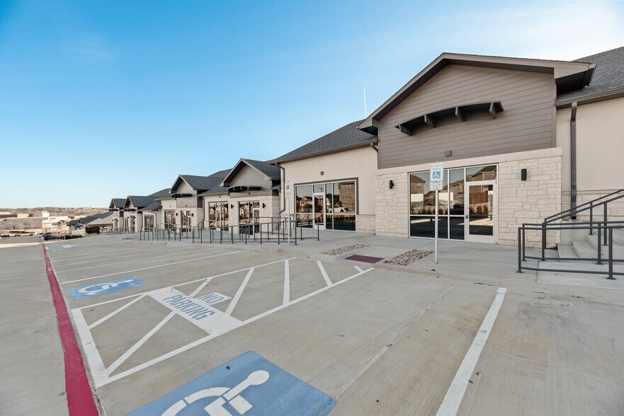 More Photos Of 250 Gerault Rd, Flower Mound Medical For Sale