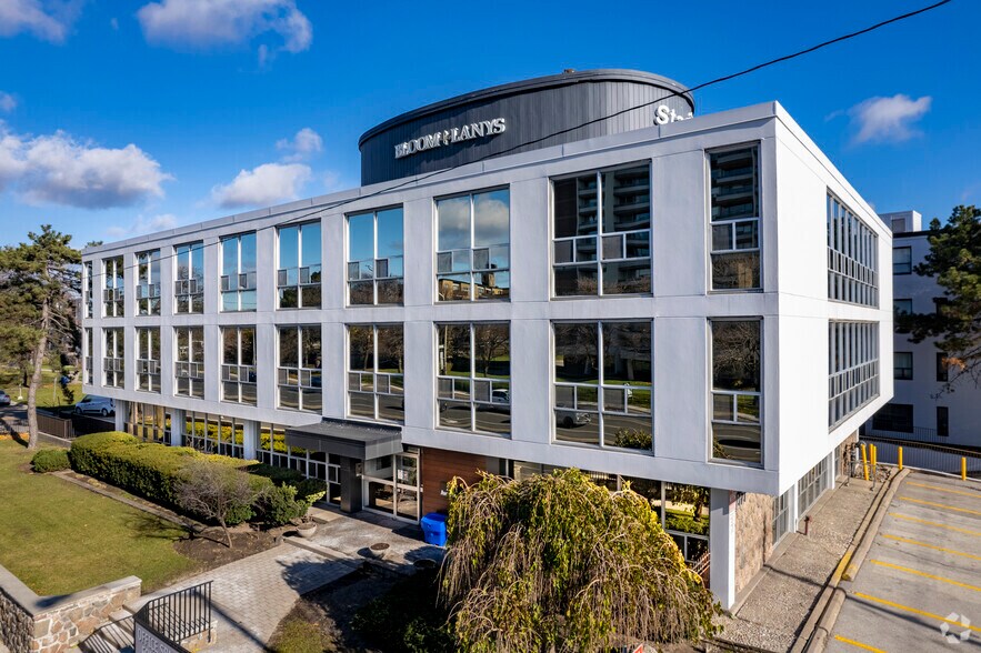 Primary Photo Of 2171 Avenue Rd, Toronto Office For Lease