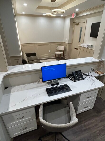 More Photos Of 200 White Rd, Little Silver Medical For Lease