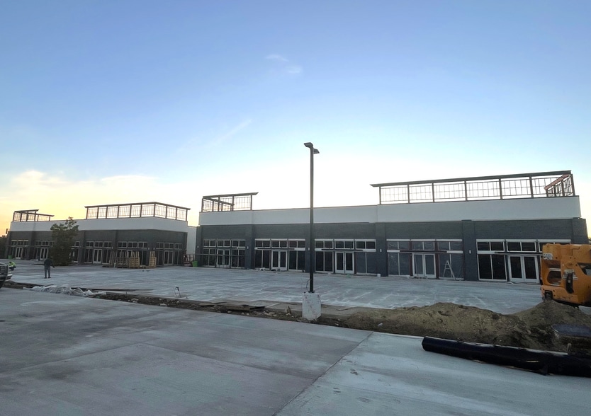 More Photos Of 5 Coughran Rd, Boerne Medical For Sale