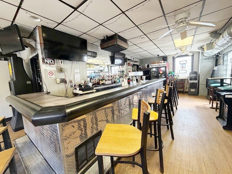 More Photos Of 342 Center Ave, Pittsburgh Storefront Retail Residential For Sale