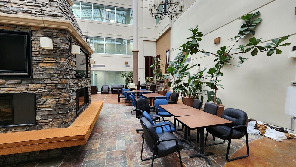 More Photos Of 20385 64th Ave, Langley Twp Office For Lease