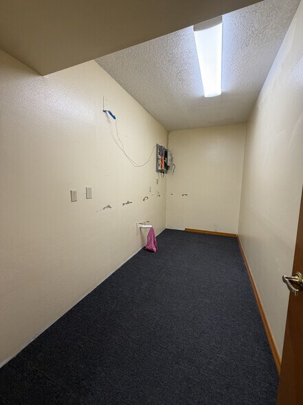 More Photos Of 1400 W Oak St, Kissimmee Medical For Sale