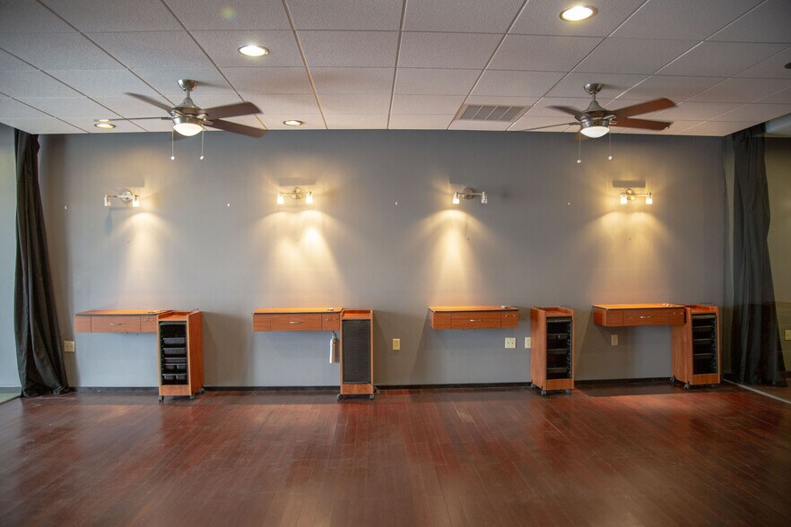 More Photos Of 314-336 Adams St SE, Albuquerque Office For Sale