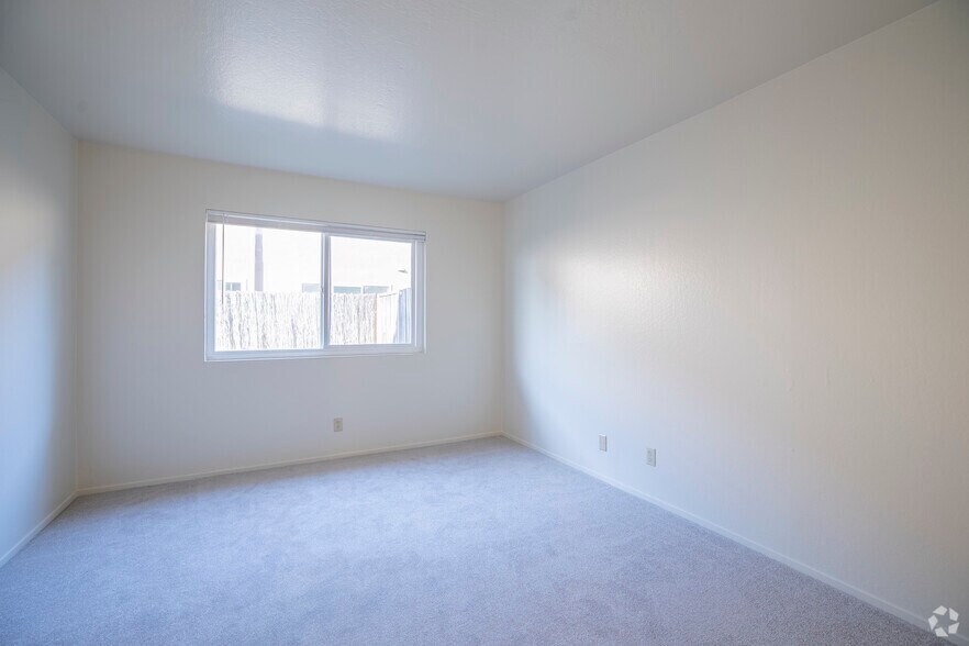 More Photos Of 2615 Marina Blvd, San Leandro Apartments For Sale