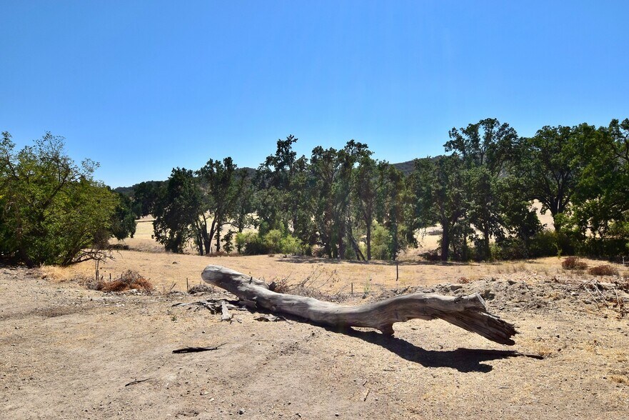 More Photos Of 76980 San Antonio Rd, Bradley Specialty For Sale