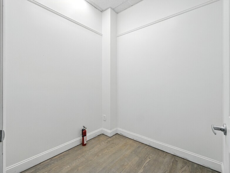 More Photos Of 538-540 62nd St, West New York Loft Creative Space For Lease