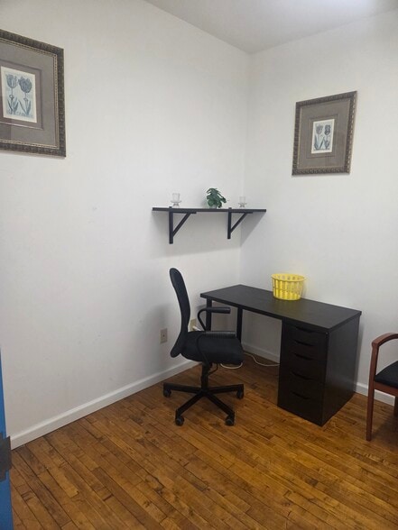 More Photos Of 2 Industrial Dr, Phillipsburg Warehouse For Lease