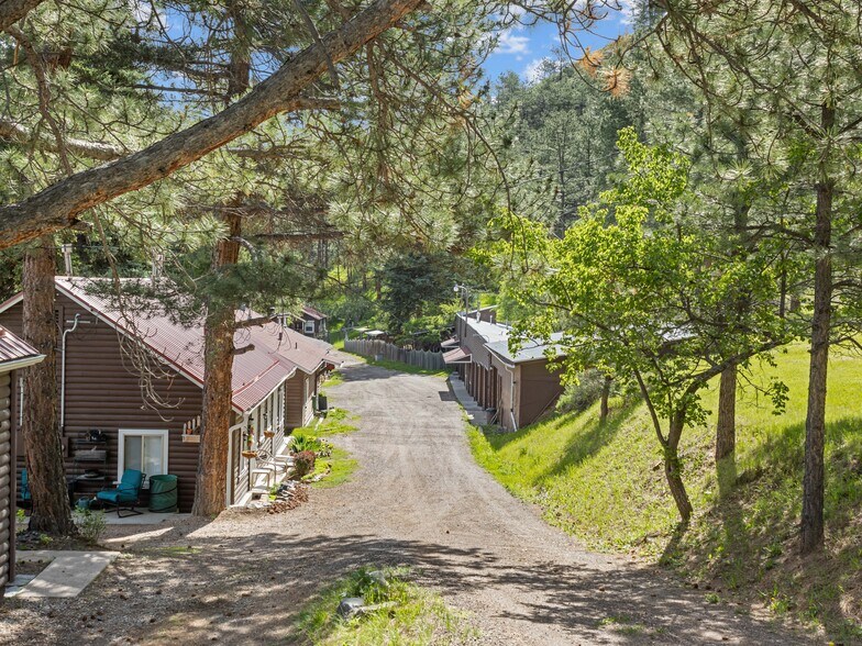 More Photos Of 1110 W US Highway 34, Loveland Manufactured Housing Mobile Home Park For Sale