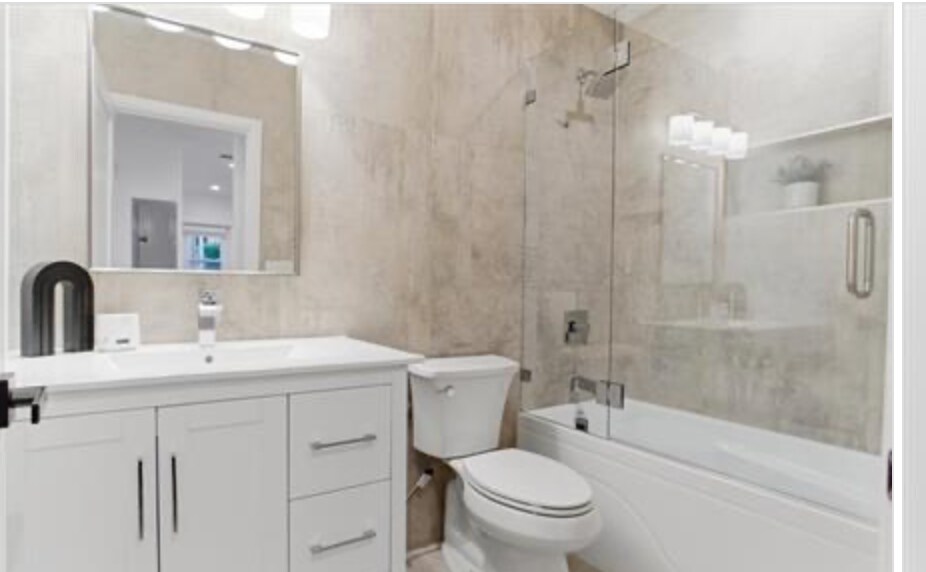 More Photos Of 900 Brier Ln, Glendale Apartments For Sale