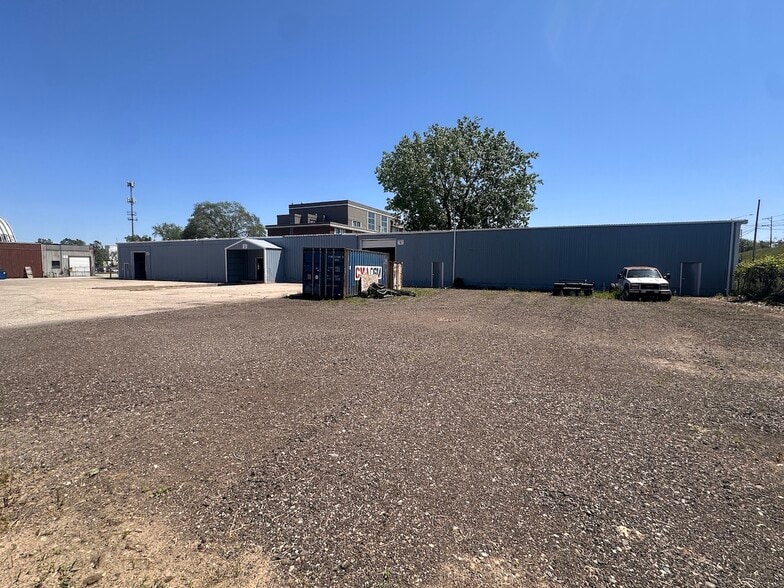 More Photos Of 322 Terminal St SW, Grand Rapids Distribution For Lease
