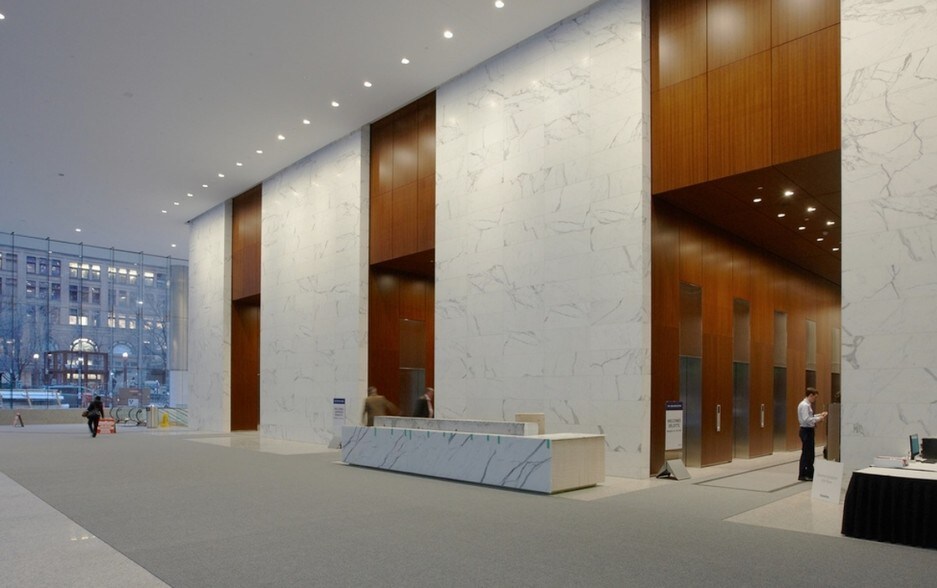 More Photos Of 22 Adelaide St W, Toronto Office For Lease