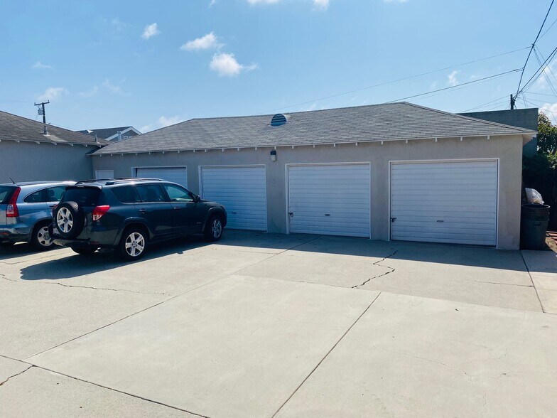More Photos Of 4205 W 139th St, Hawthorne Apartments For Sale