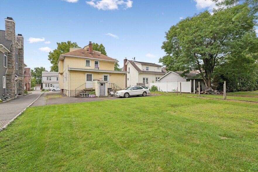 More Photos Of 22 Blaine St, Millburn Multifamily For Sale