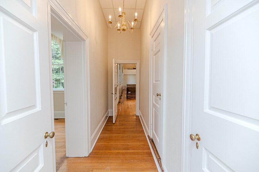More Photos Of 211 Main st, Broadway Religious Facility For Sale