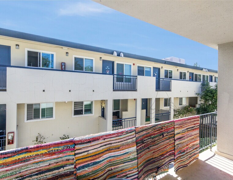 More Photos Of 265 N Oakland Ave, Pasadena Apartments For Sale