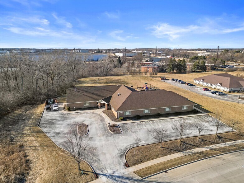 More Photos Of 7901 N 66th St, Milwaukee Assisted Living For Sale