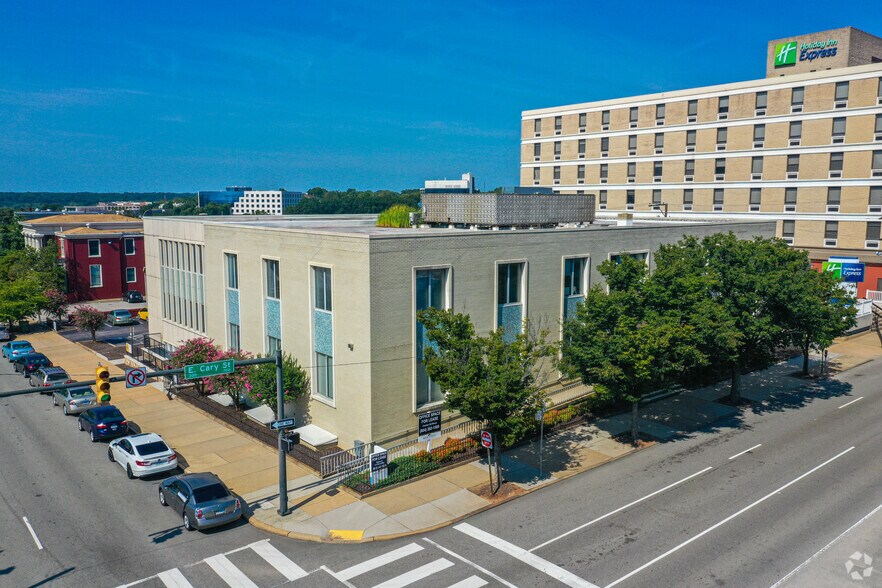 More Photos Of 203 E Cary St, Richmond Office For Lease