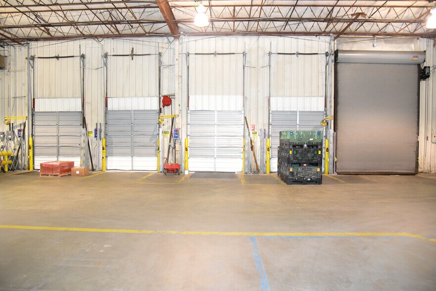 More Photos Of 2760 Gunter Park Dr, Montgomery Manufacturing For Sale
