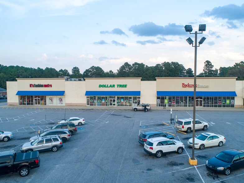 More Photos Of 3616-3650 Ramsey St, Fayetteville Freestanding For Lease