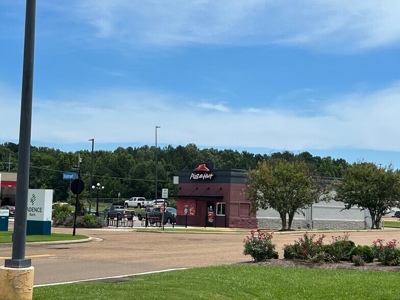 More Photos Of 103 Market Pl, Richland Restaurant For Lease