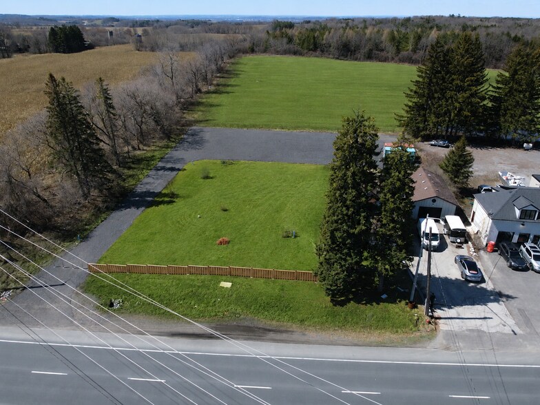 More Photos Of 18558 Yonge St, East Gwillimbury Land For Sale