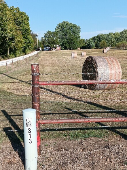 More Photos Of 12229 Hammer Rd, Neosho Land For Sale