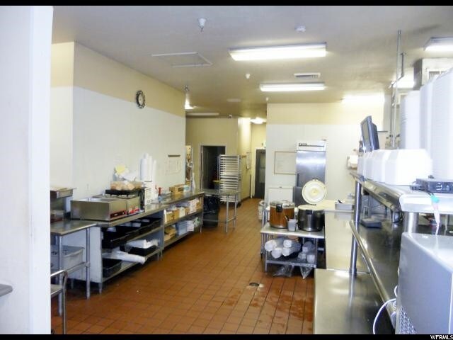 More Photos Of 298 N Main St, Richfield Restaurant For Sale