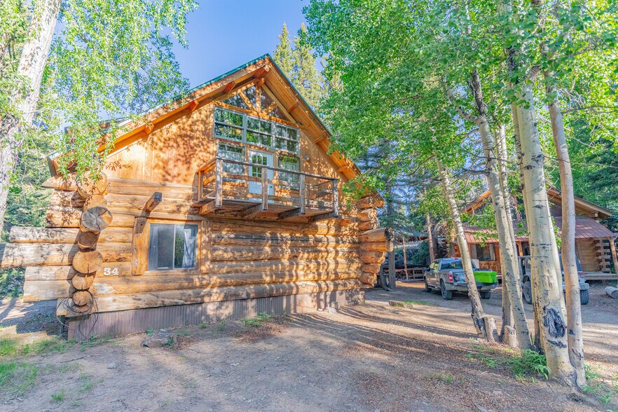 More Photos Of 860 County Road 142, Lake City Hotel For Sale