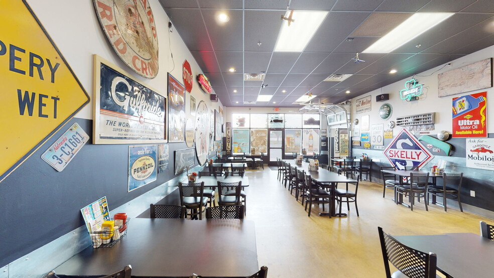 More Photos Of 4325 Maine Ave SE, Rochester Restaurant For Sale