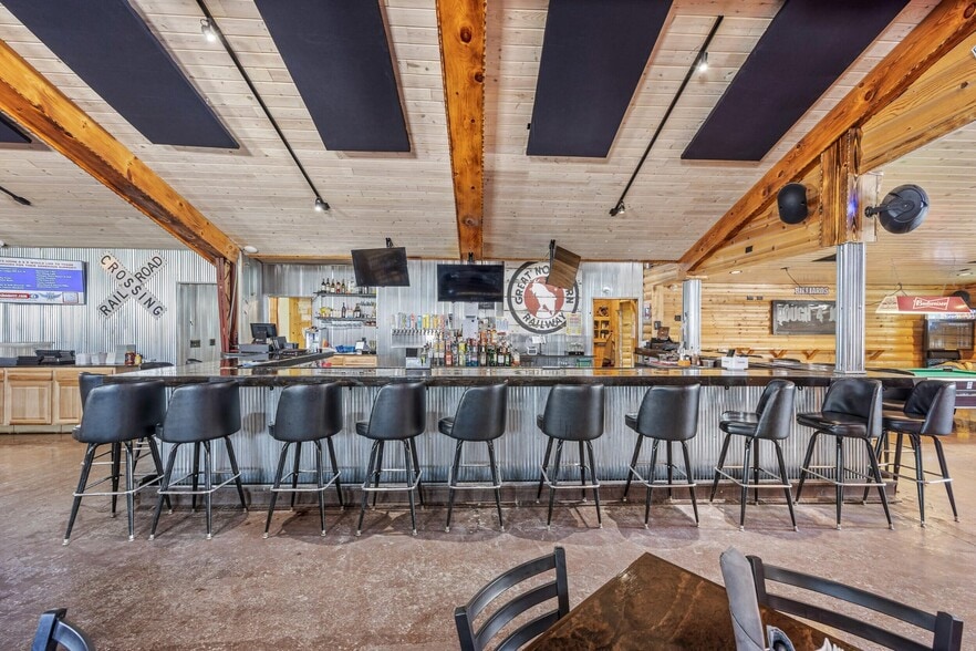 More Photos Of 511 Fergus Ave, Erhard Restaurant For Sale