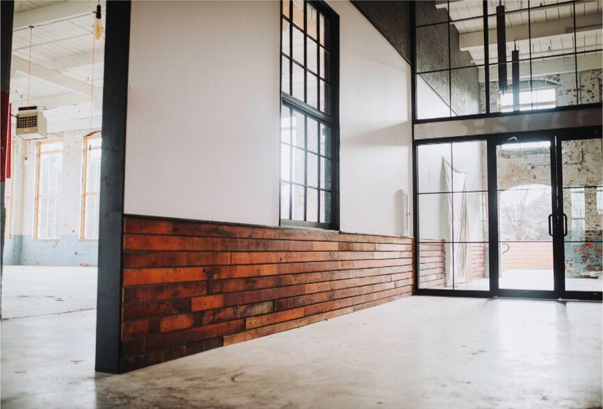 More Photos Of 825 Chattanooga Ave, Dalton Restaurant For Lease