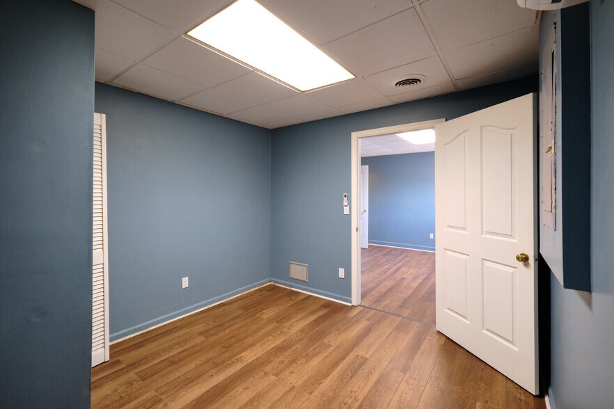 More Photos Of , Tazewell Multifamily For Sale