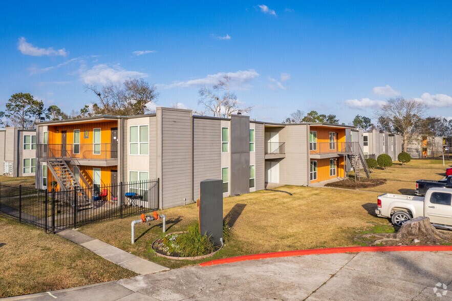 Primary Photo Of 3619 Texas St, Lake Charles Apartments For Sale