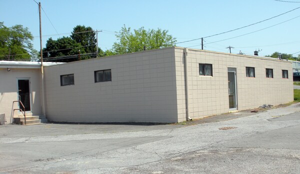 More Photos Of 1779 W Trindle Rd, Carlisle Office For Lease