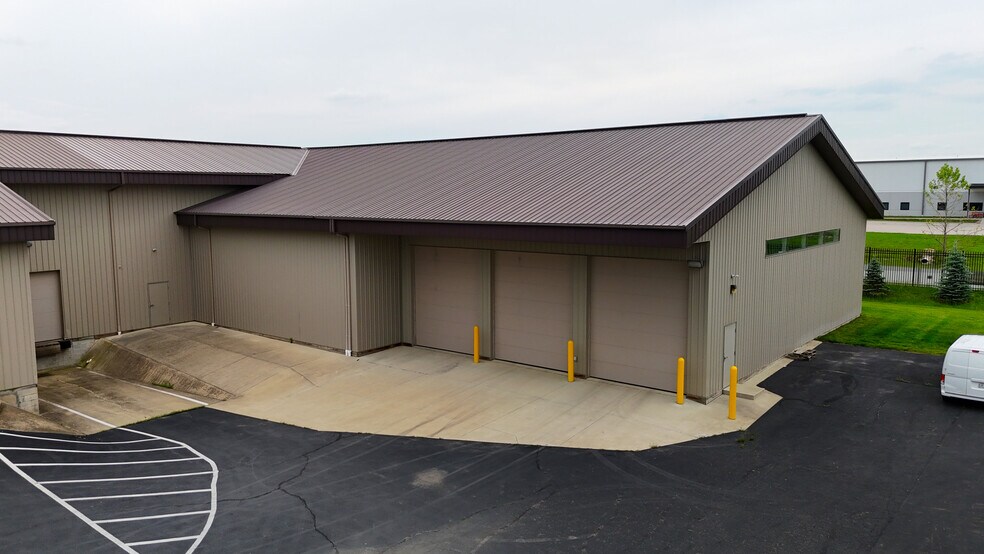 More Photos Of 8425 Rausch Dr, Plain City Warehouse For Sale