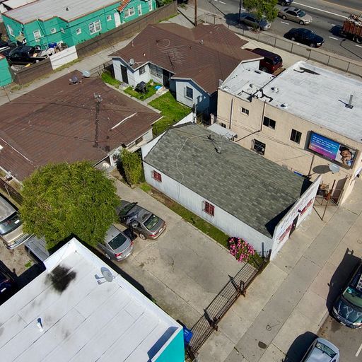 More Photos Of 10007 S San Pedro St, Los Angeles Apartments For Lease