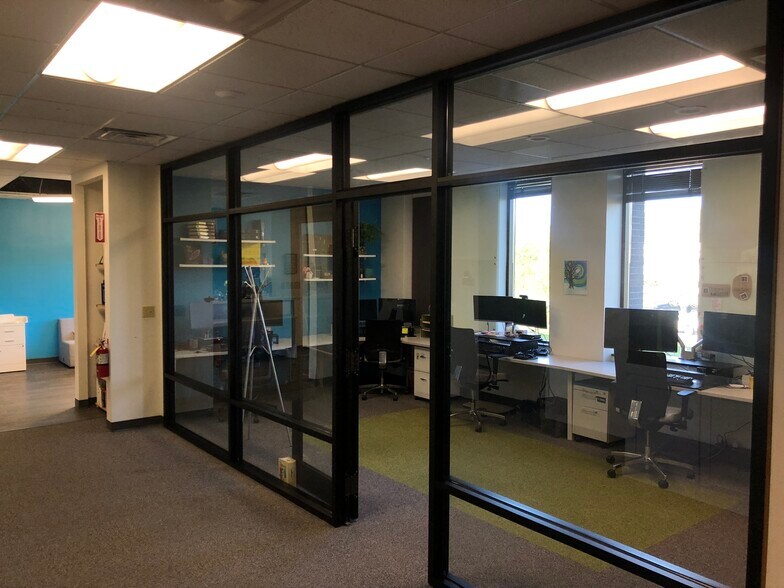 More Photos Of 8935 N Meridian St, Indianapolis Coworking Space