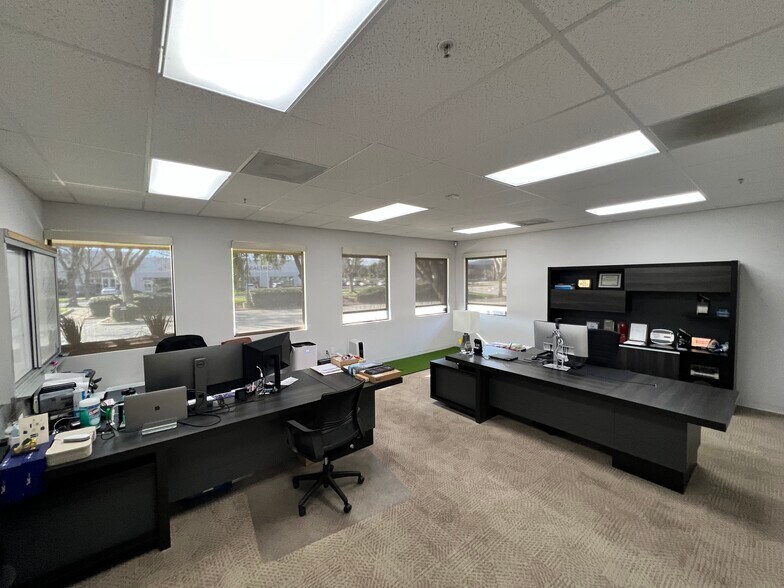 More Photos Of 8100 Camino Arroyo, Gilroy Manufacturing For Sale