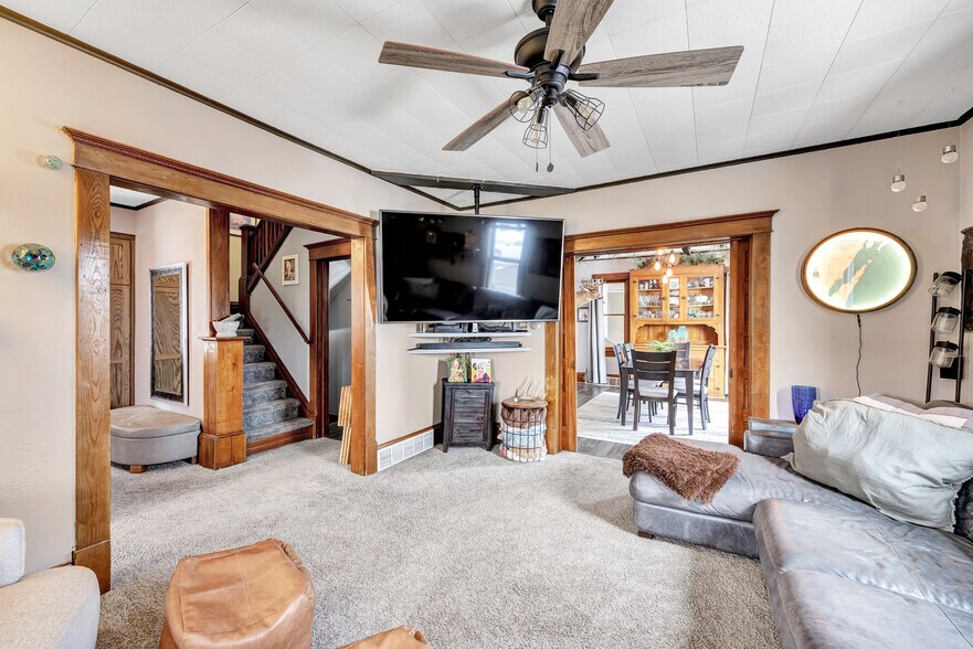 More Photos Of 513-529 Duluth Ave, Sturgeon Bay, Sturgeon Bay General Retail For Sale