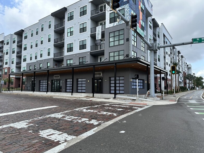 More Photos Of 608 N Willow Ave, Tampa Apartments For Lease