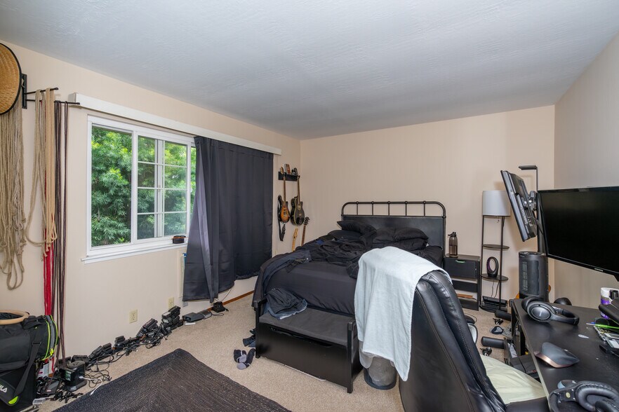 More Photos Of 37 Pacheco St, San Rafael Apartments For Sale